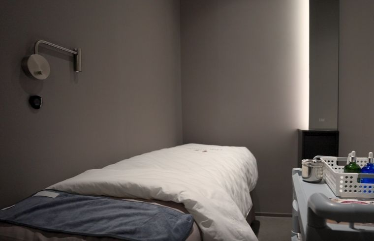 Liol Clinic interior photo 3