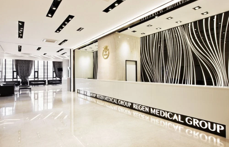 Regen Plastic Surgery interior photo 2