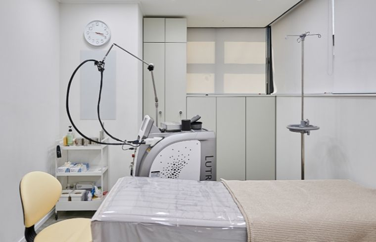 Baid Clinic interior photo 5