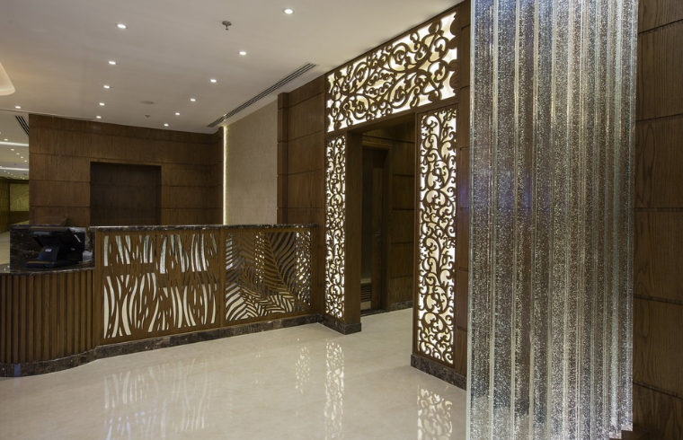 View Plastic Surgery interior photo 4