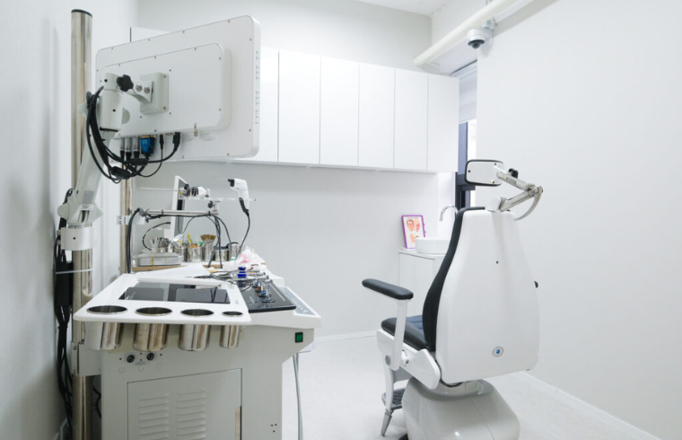 OL Clinic interior photo 3