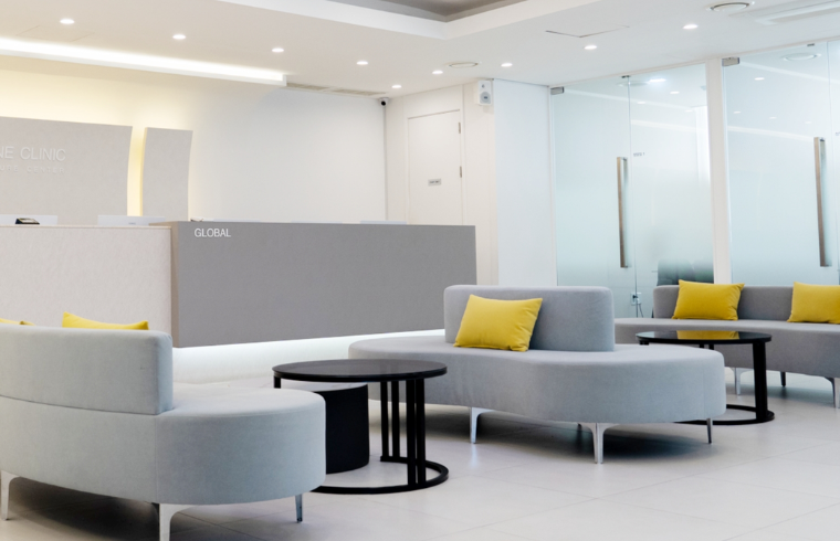VS Line Clinic interior photo 1